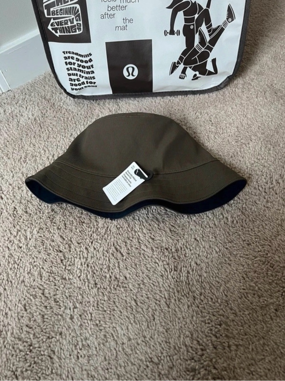 lululemon athletica Olive & Navy Reversible Bucket Hat